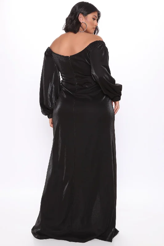 Not Ready For You Maxi Dress - Black