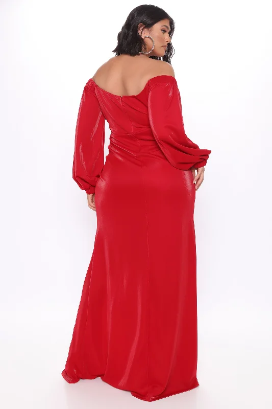 Not Ready For You Maxi Dress - Red