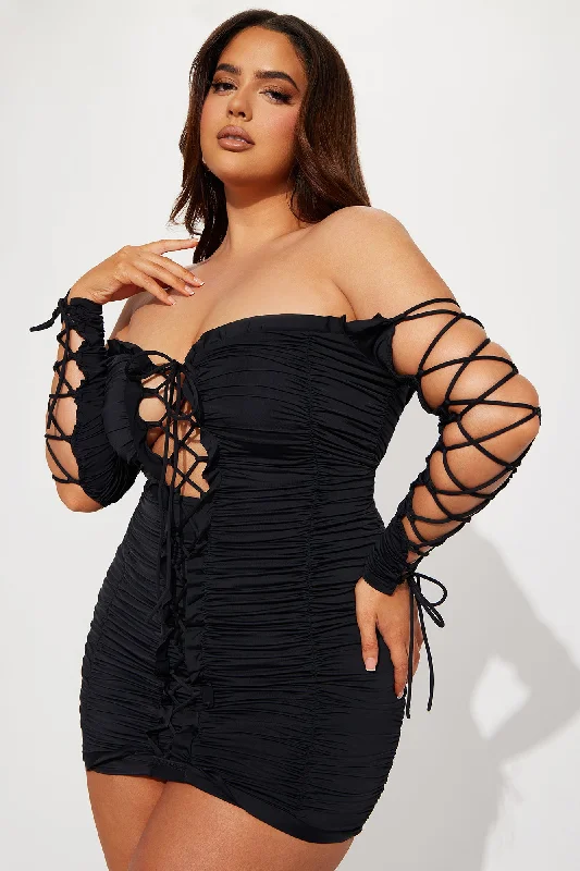 Time to Slay Mini Dress - Black