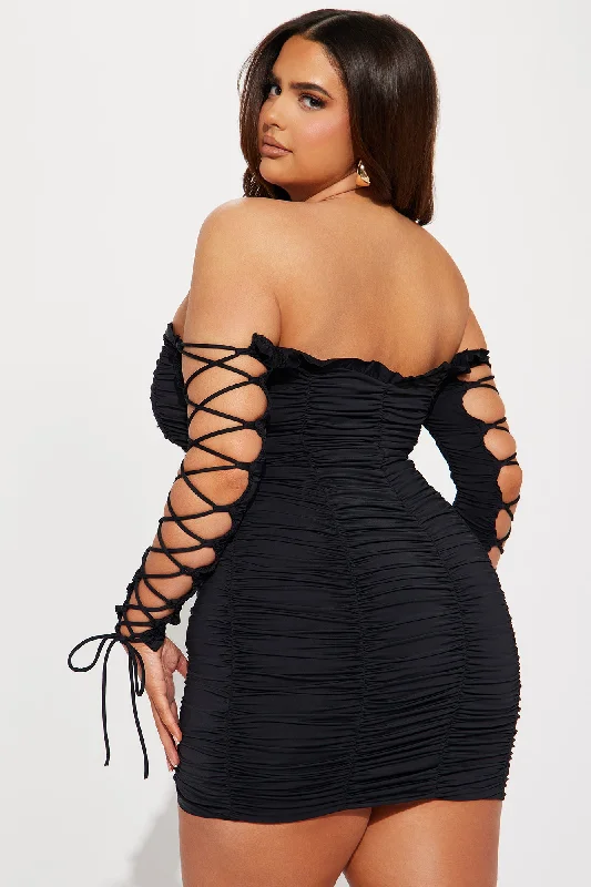 Time to Slay Mini Dress - Black